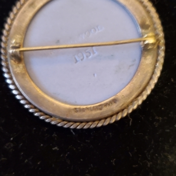 Wedgewood Vintage cameo in sterling brooch - Picture 5 of 6